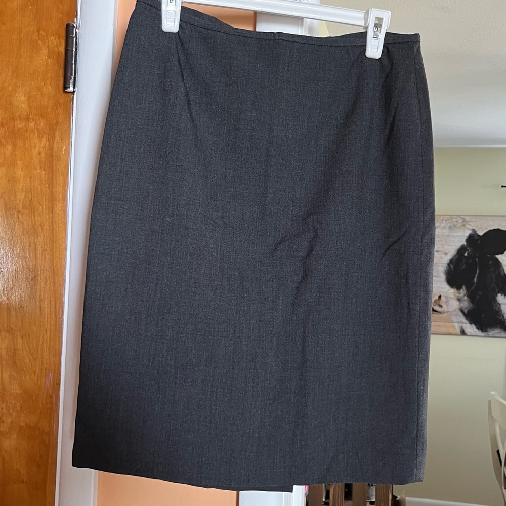 Gray Pencil skirt